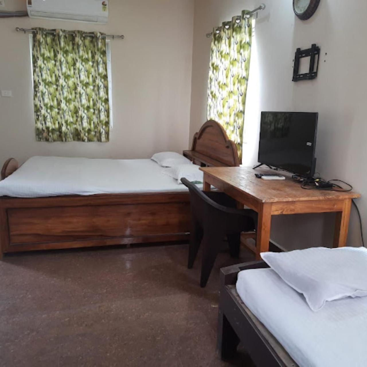 Hotel Aiims Nagar Rest House Bhubaneswar Exterior foto